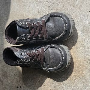 Toddler boy boots